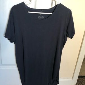 Alphalete Scoop neck